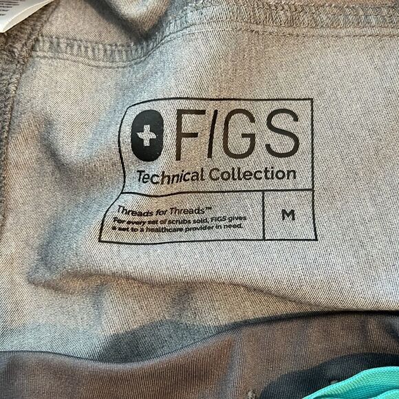 Figs Technical Collection Kade Cargo Scrub Pants - Picture 12 of 14